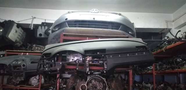 Volkswagen Caddy 2011-2014 Çıkma Yedek Ön Tanpon